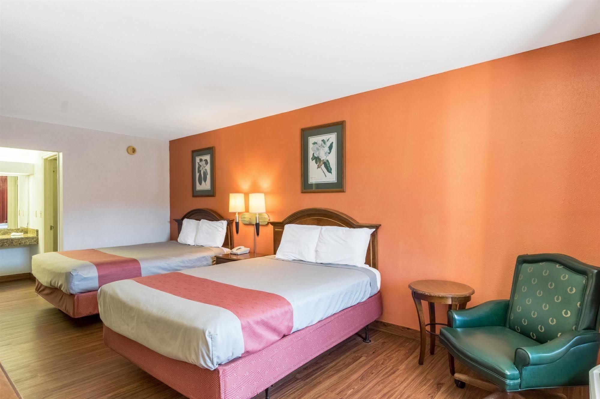6-pooler, Ga - Savannah Airport Hotel Pooler